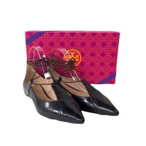 Tory Burch Black Pointed Varenne Lace Up Flat - Good Pre-Owned Condition Sz 9